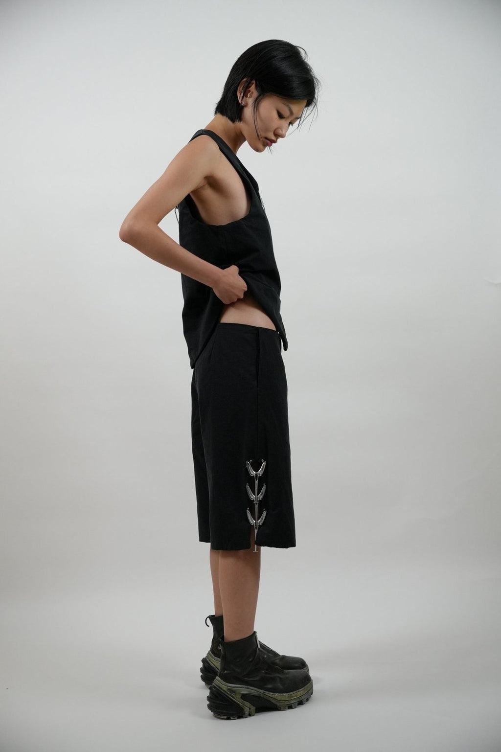 00 Shorts