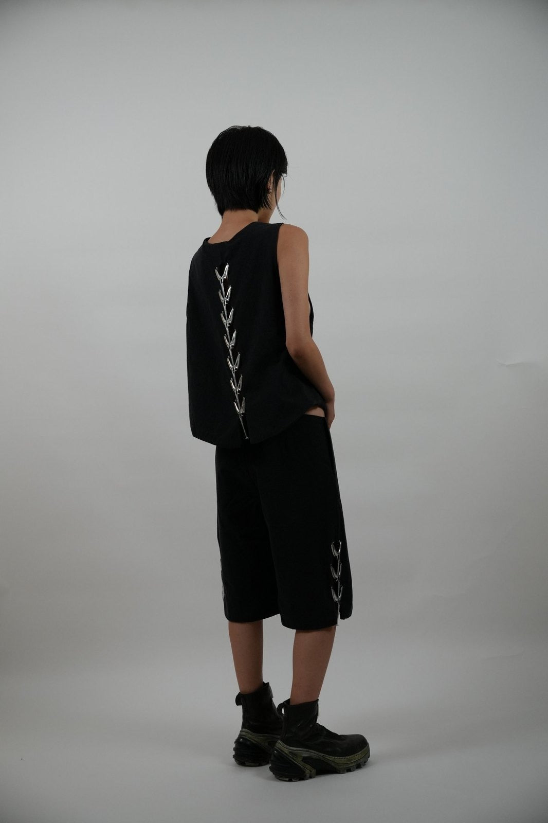 00 Vest